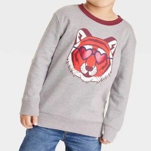 Cat & Jack Baby Boys Tiger Valentine’s Day Sweatshirt - Gray 12M